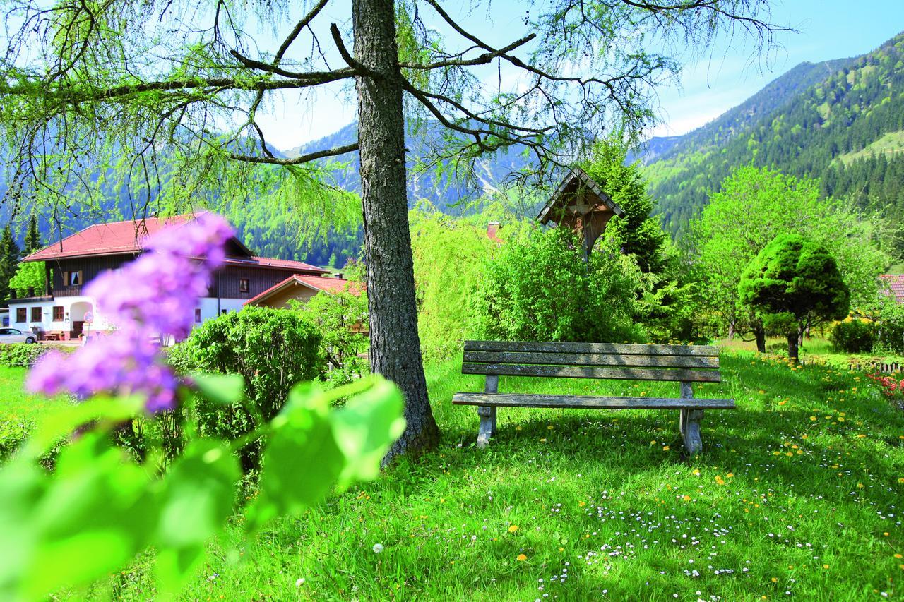 Postgasthof, Rote-wand Hotel